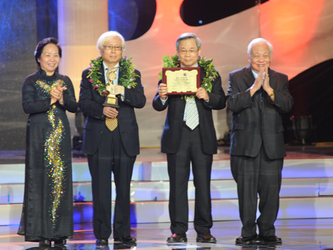 Lễ Trao giải Nhân tài Đất Việt 2011